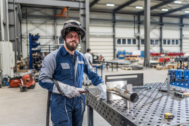 Navy Yard City, WA Welder & Metal Fabrication Company